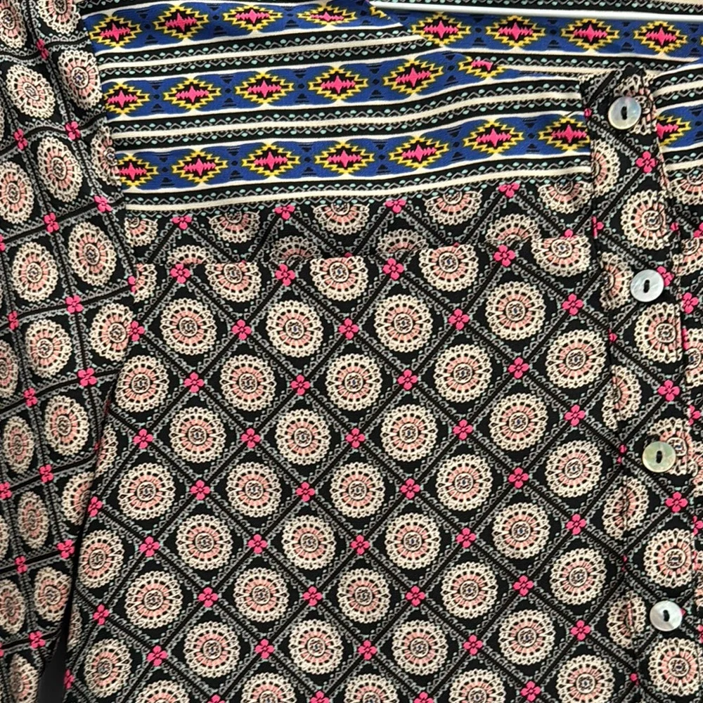 Patterned Tunic Top - Picture 2 of 4